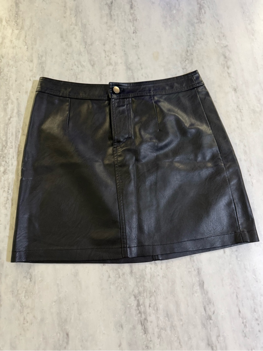 BB Dakota Black Vegan Indie Sleaze Bikercore Party Chic Leather Mini Skirt 6